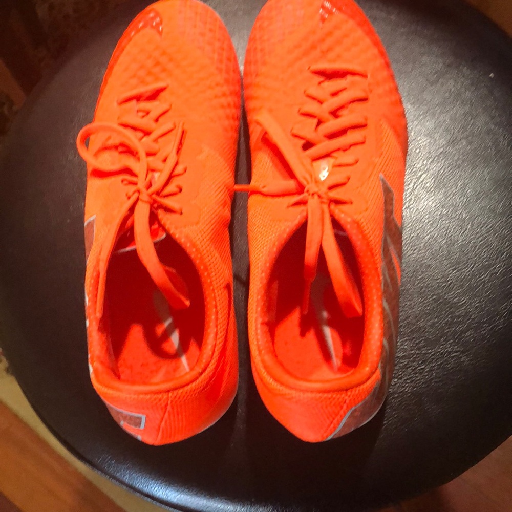 Nike Indoor Soccer Cleats Size 7